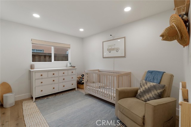 Detail Gallery Image 20 of 28 For 2901 Royal Palm Dr, Costa Mesa,  CA 92626 - 4 Beds | 2 Baths