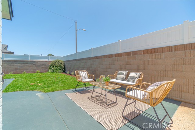 22748 Samuel Street, Torrance CA: https://media.crmls.org/medias/581da764-7e50-4fe6-9fa2-38bb65949ba4.jpg