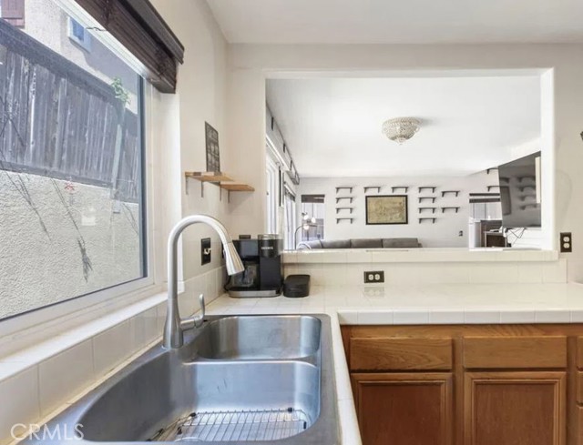 Detail Gallery Image 13 of 43 For 25323 Bayside Pl, Harbor City,  CA 90710 - 3 Beds | 2/1 Baths