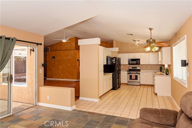 Detail Gallery Image 25 of 46 For 6310 Treehaven Ct, Lancaster,  CA 93536 - 4 Beds | 2 Baths