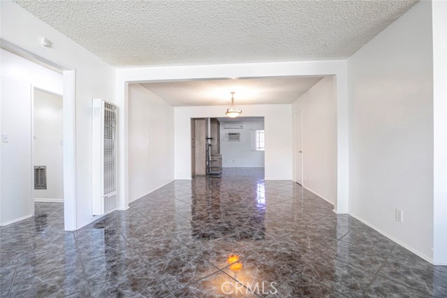 Detail Gallery Image 16 of 17 For 1208 E Avenue R3, Palmdale,  CA 93550 - 2 Beds | 2 Baths