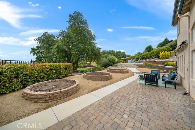 332 Susannah Lane, Paso Robles CA: https://media.crmls.org/medias/582262c2-bc4c-49ac-8881-d27c7a565cc6.jpg