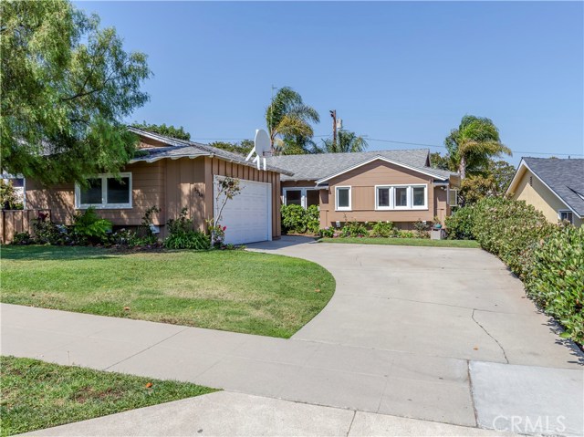 1318 Gertruda Avenue, Redondo Beach, California 90277, 4 Bedrooms Bedrooms, ,1 BathroomBathrooms,Residential,Sold,Gertruda,SB16733167