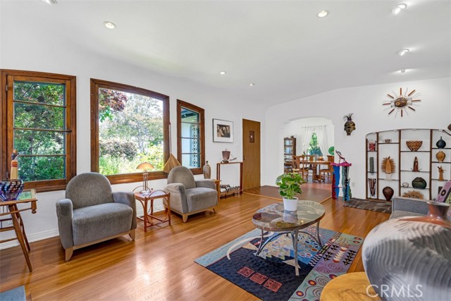 Detail Gallery Image 6 of 41 For 456 Baughman Ave, Claremont,  CA 91711 - 3 Beds | 2 Baths