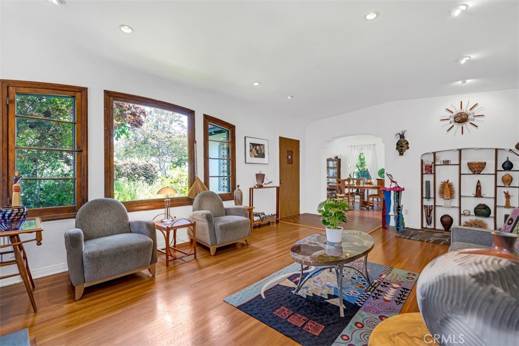 MLS #CV25159595 img 5