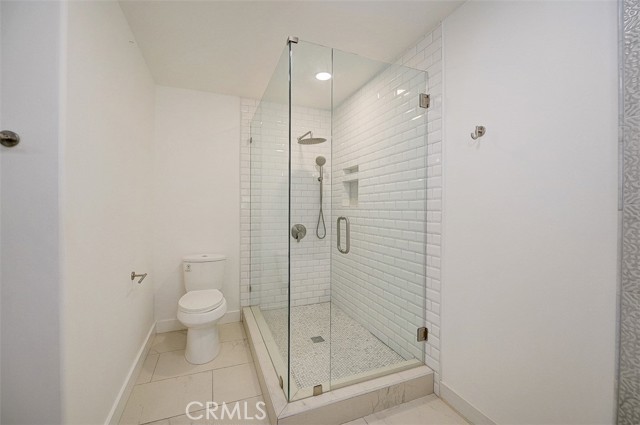 Detail Gallery Image 34 of 53 For 380 Mira Loma Pl, Costa Mesa,  CA 92627 - 4 Beds | 3 Baths