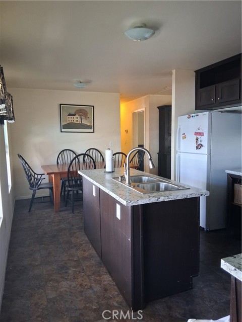 Detail Gallery Image 7 of 25 For 3524 E Avenue R #297,  Palmdale,  CA 93550 - 4 Beds | 2 Baths