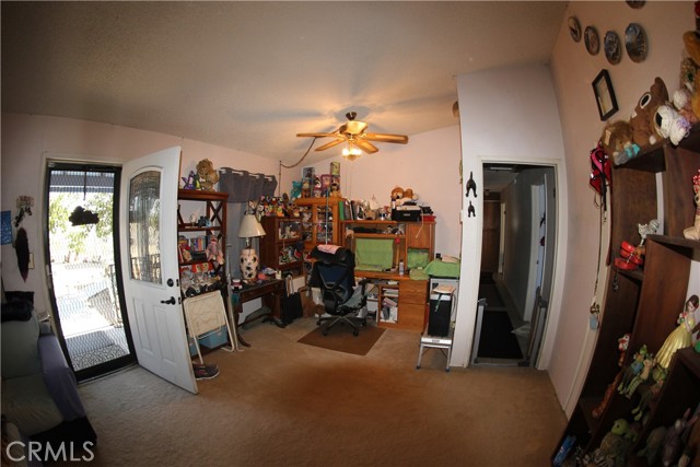 7117 Bonita Avenue, Joshua Tree CA: https://media.crmls.org/medias/58241ae1-23a4-45f1-b782-d1d6cd7d2461.jpg