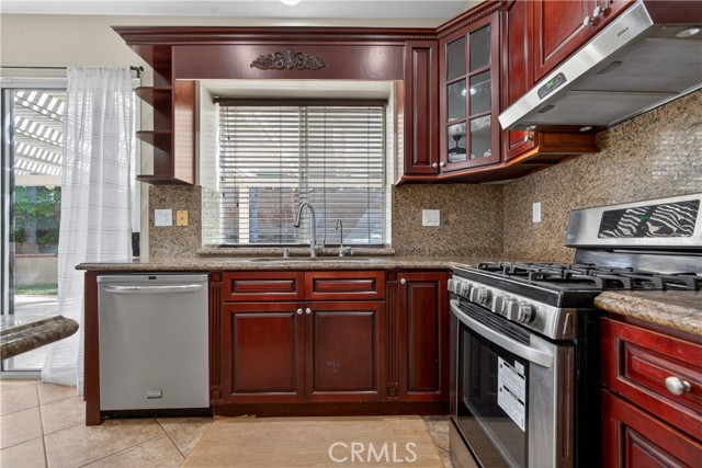 Detail Gallery Image 11 of 51 For 4997 Agate, Chino Hills,  CA 91709 - 3 Beds | 2/1 Baths