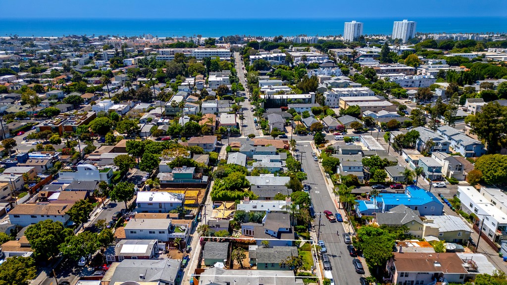 Detail Gallery Image 39 of 62 For 664 Marine St, Santa Monica,  CA 90405 - 2 Beds | 2 Baths