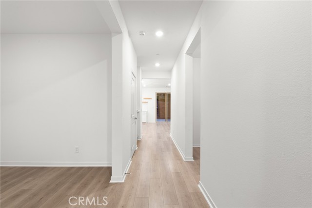 Detail Gallery Image 6 of 57 For 3950 Satsuma, Corona,  CA 92883 - 4 Beds | 3 Baths