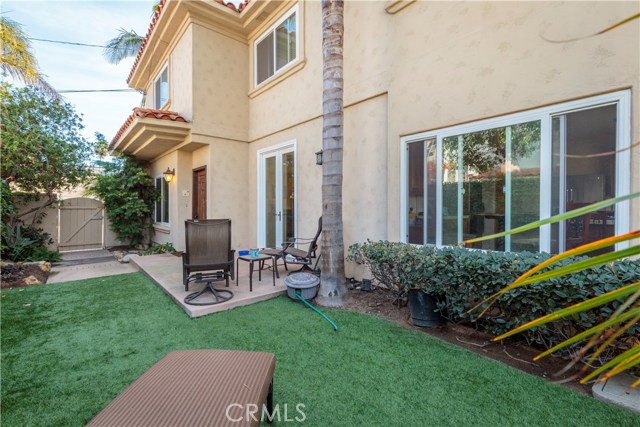 601 Green Lane, Redondo Beach, California 90278, 3 Bedrooms Bedrooms, ,3 BathroomsBathrooms,Residential,Sold,Green,SB17272451