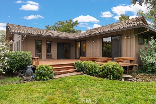 55 Roseanna Court, Chico CA: https://media.crmls.org/medias/5826478a-ecfa-4444-ae99-a8adcf64d10f.jpg