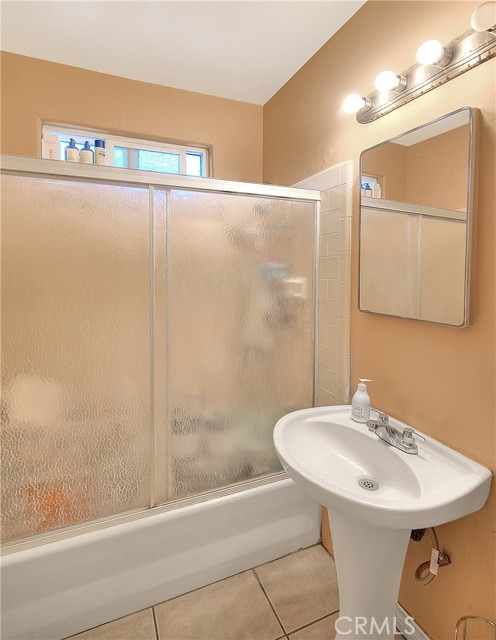 Detail Gallery Image 7 of 48 For 5024 Bandera, Montclair,  CA 91763 - – Beds | – Baths
