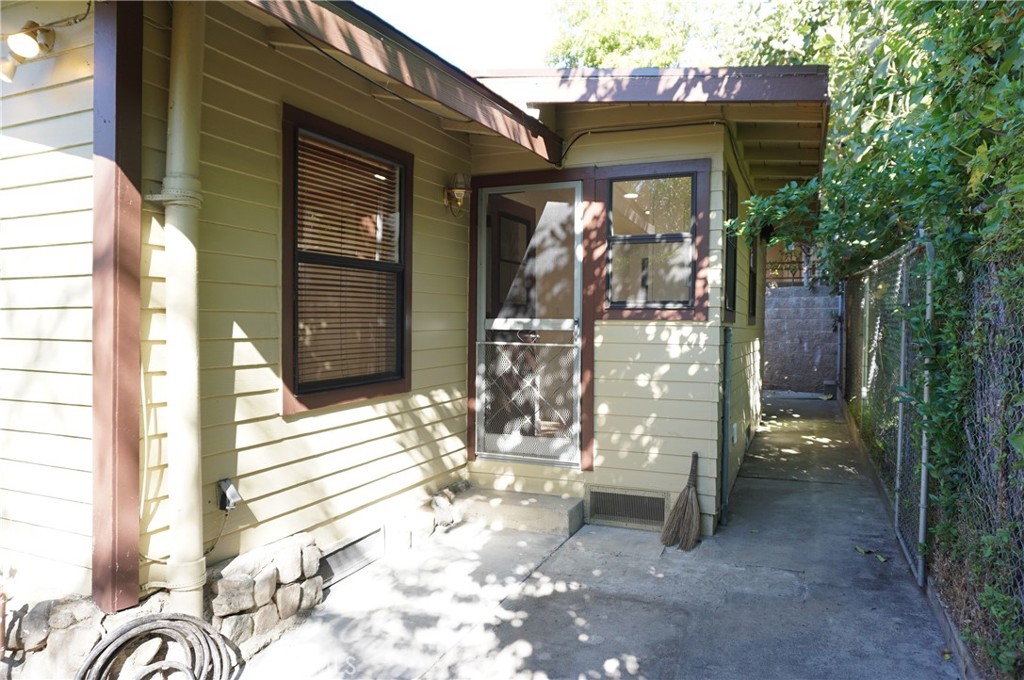 582713A1 52A1 45E5 A841 75C11Ba8F221 3948 Pennsylvania Avenue, Glendale, Ca 91214 &Lt;Span Style='BackgroundColor:transparent;Padding:0Px;'&Gt; &Lt;Small&Gt; &Lt;I&Gt; &Lt;/I&Gt; &Lt;/Small&Gt;&Lt;/Span&Gt;