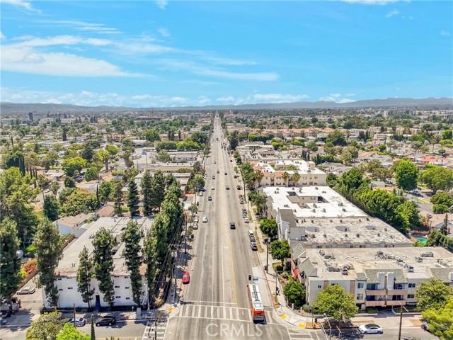 13903 Sherman Way, Van Nuys CA: https://media.crmls.org/medias/582767c9-7119-4e40-8bb1-ffb5627cf88c.jpg