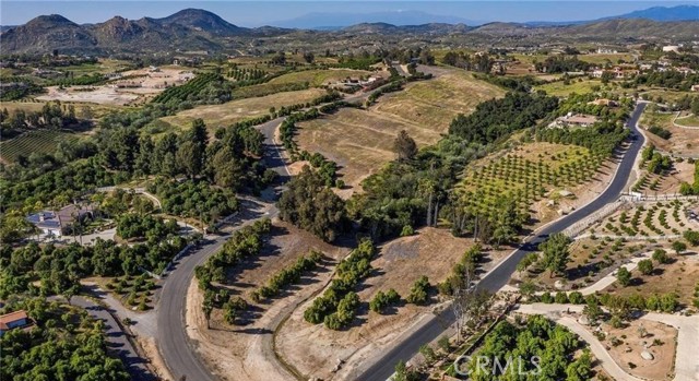38538 Martin Ranch Road, Temecula CA: https://media.crmls.org/medias/58278761-806a-4660-bdce-b04578d745a6.jpg