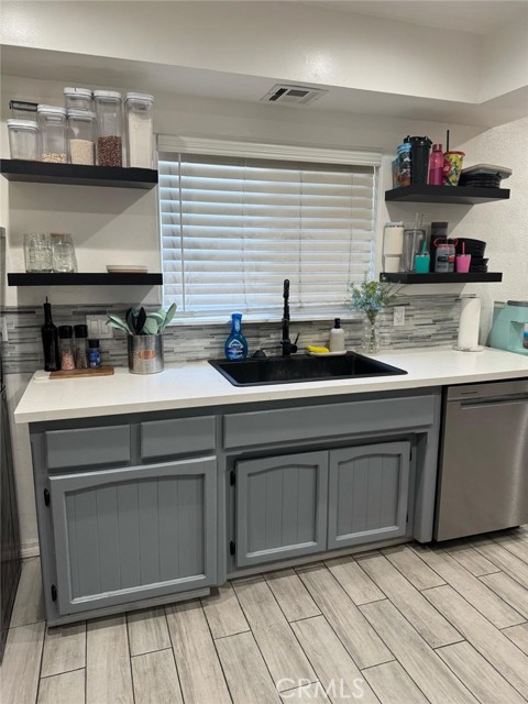 1137 Willow Avenue, Glendora CA: https://media.crmls.org/medias/58289a4b-1436-4e99-915d-93caca7c140f.jpg