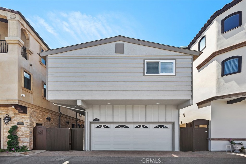MLS #OC26163655 image #39