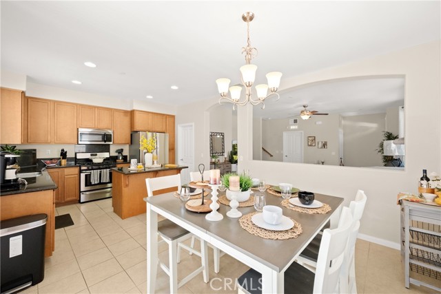 Detail Gallery Image 10 of 39 For 1312 Shoshone Falls Dr, Ramona,  CA 92065 - 3 Beds | 2/1 Baths