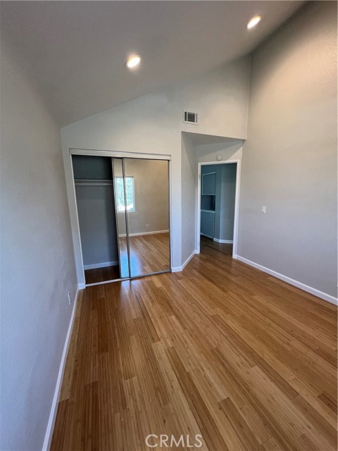 3745 Countryside Lane, Long Beach CA: https://media.crmls.org/medias/5829505c-d020-4f07-bb97-fd3205ef61b7.jpg