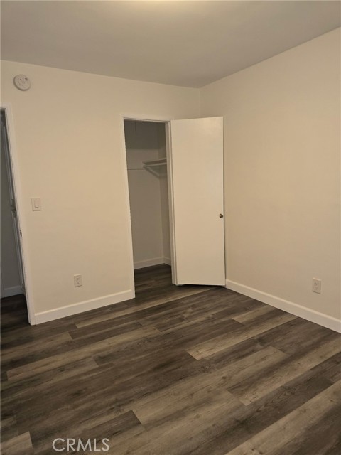 22509 Saticoy St. photo 10