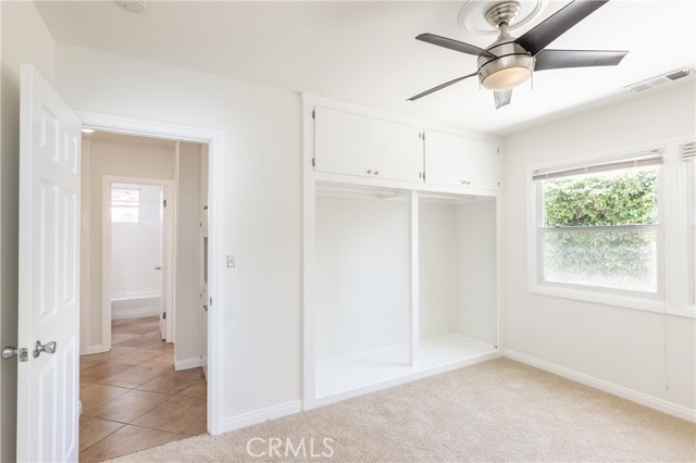 7441 Sylvia Avenue, Reseda CA: https://media.crmls.org/medias/582a3174-6368-43d4-a85b-25db208eb4b2.jpg