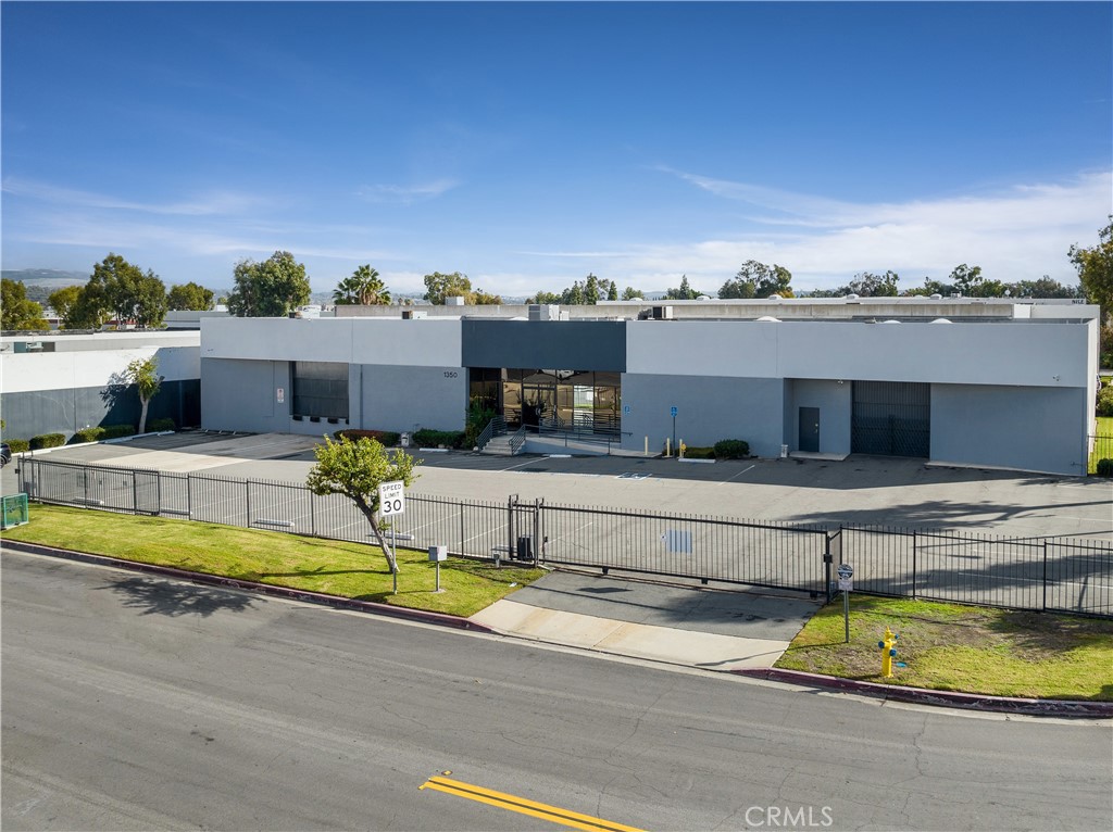1350 Bixby Drive, City Of Industry, CA 91745
