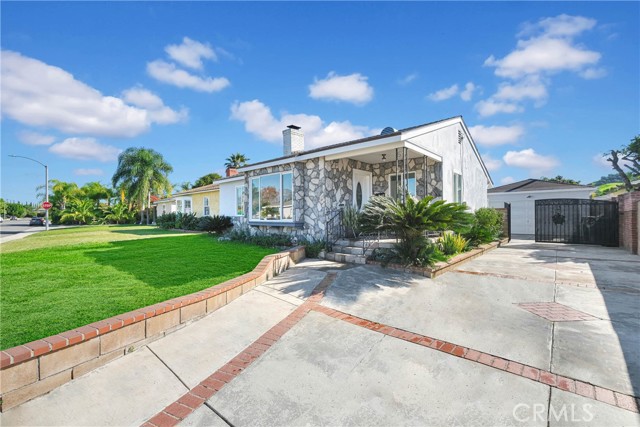 Detail Gallery Image 3 of 27 For 1618 Jess St, Pomona,  CA 91766 - 3 Beds | 2 Baths