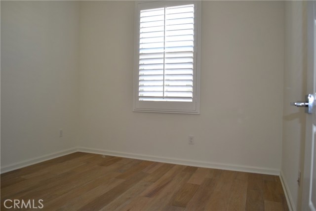 90 Lavender, Lake Forest CA: https://media.crmls.org/medias/582b06fc-4b50-48a5-abbe-77900110680a.jpg