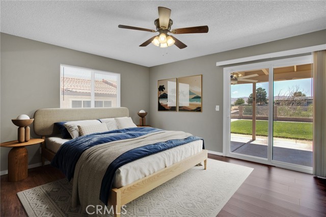 17965 Fremontia Lane, Victorville CA: https://media.crmls.org/medias/582b6a0b-d6af-42be-8a7e-24793f279558.jpg