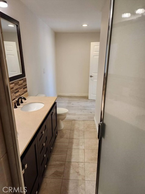 7543 Enfield Avenue, Reseda CA: https://media.crmls.org/medias/582c4ab1-897a-49c8-a47a-1a6206e41838.jpg