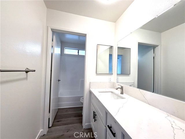 Detail Gallery Image 10 of 12 For 402 N Curtis Ave a,  Alhambra,  CA 91801 - 2 Beds | 1/1 Baths