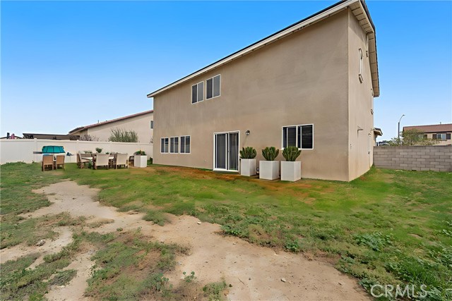 4775 Wanamaker Drive, Jurupa Valley CA: https://media.crmls.org/medias/582f3af5-4667-4088-a75b-f18deb0a61d1.jpg