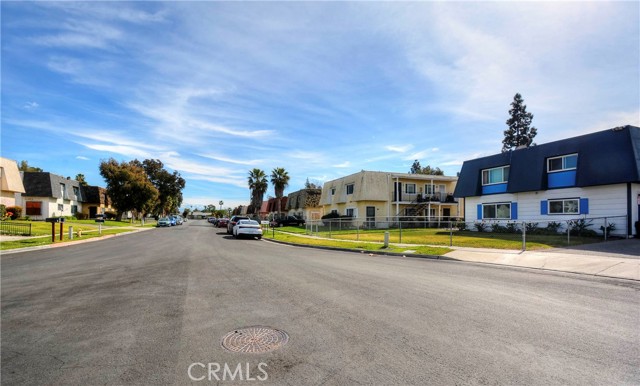 Detail Gallery Image 21 of 22 For 16015 Dorsey, Fontana,  CA 92335 - – Beds | – Baths