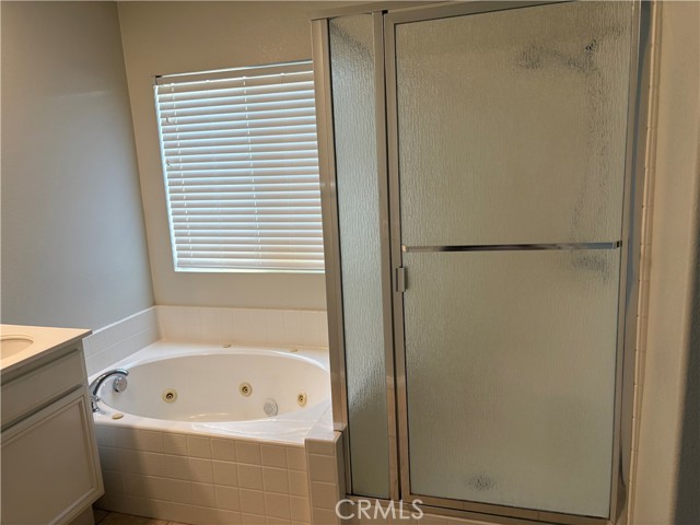 1853 Flint Court, Riverside CA: https://media.crmls.org/medias/58305ec2-7b0c-4a1d-86f3-e75fbf2fa634.jpg
