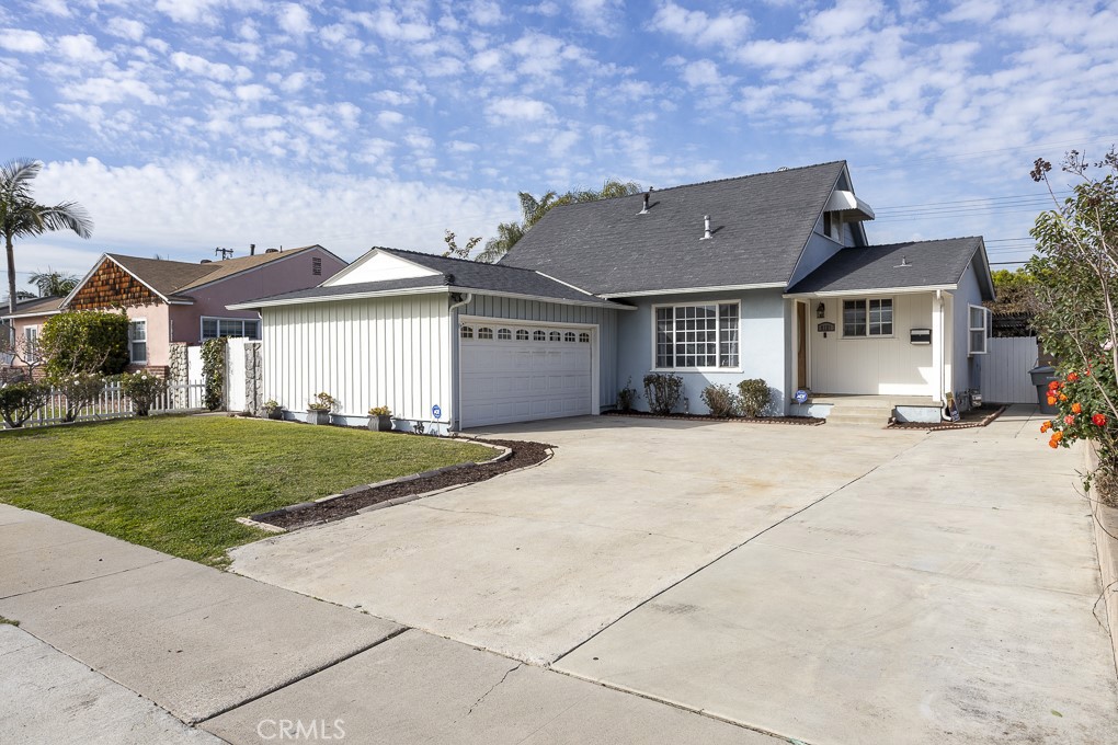 8121 Canterbury Way, Buena Park, CA 90620