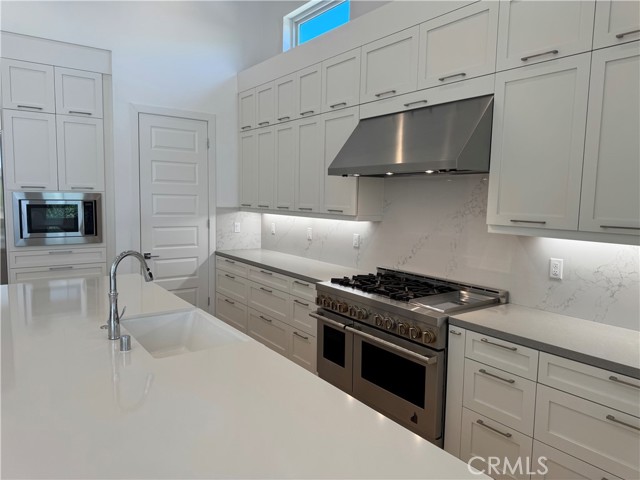 33580 PASEO ETERNIDAD, San Juan Capistrano CA: https://media.crmls.org/medias/5830abf8-befc-43ca-89b5-be2380a0f3cc.jpg