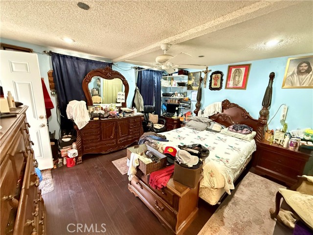 Detail Gallery Image 19 of 34 For 19107 Lyle Ave, Corona,  CA 92881 - 3 Beds | 2 Baths