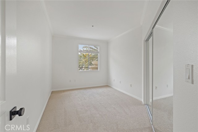 3459 Watermarke Place, Irvine CA: https://media.crmls.org/medias/583107f5-c9e9-4aa4-8e5d-457f08c69425.jpg