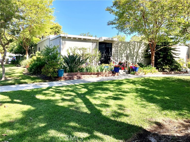 Details for 588 Avenida Majorca  D, Laguna Woods, CA 93637