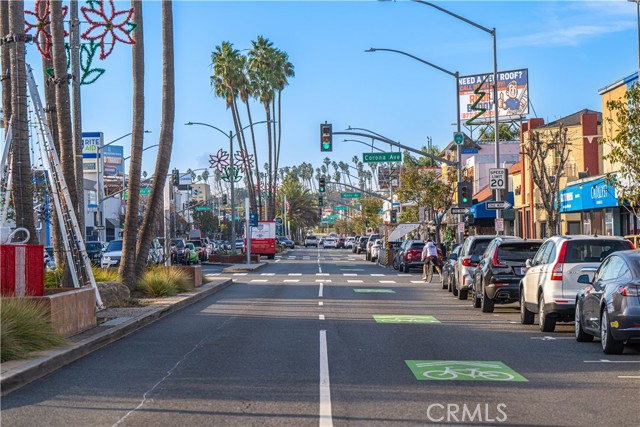 4401 Division, Long Beach CA: https://media.crmls.org/medias/5832b7c7-a581-4880-8a6e-1f88bd7ac100.jpg