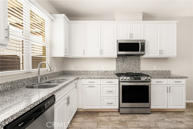 544 S Casita Street, Anaheim CA: https://media.crmls.org/medias/583316b0-c69e-40ef-8740-9077ac6a5523.jpg