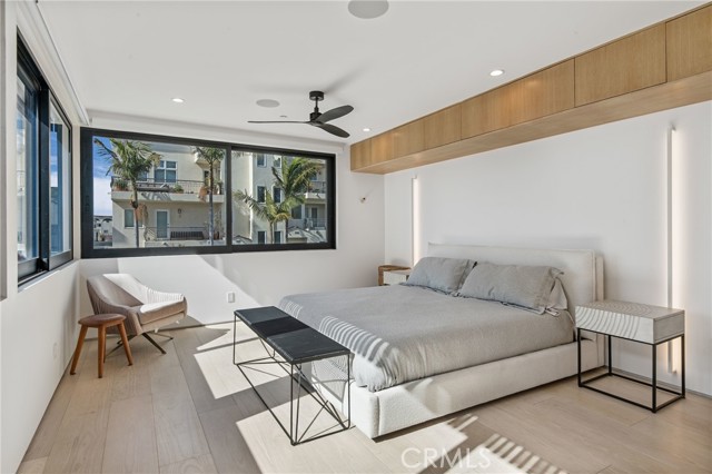 Mid Level Master Suite