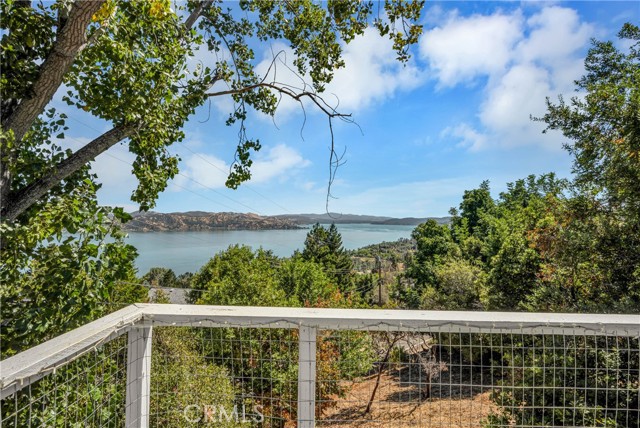 Detail Gallery Image 1 of 32 For 8515 Harbor View Dr, Kelseyville,  CA 95451 - 3 Beds | 3 Baths