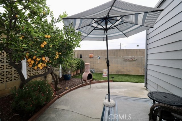 Detail Gallery Image 9 of 36 For 14044 Lake Glen Dr #38,  La Mirada,  CA 90638 - 2 Beds | 2 Baths