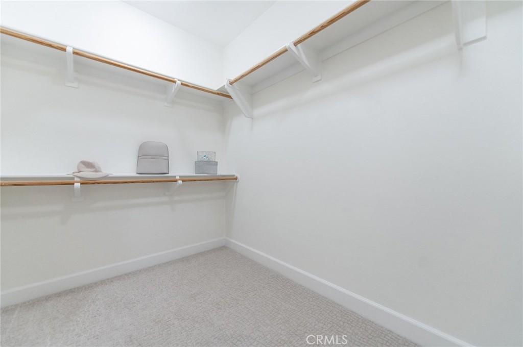 MLS #OC25254186 image #28