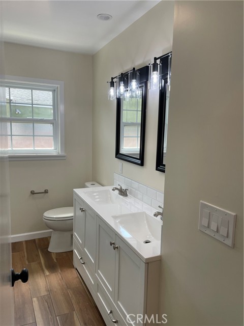 Detail Gallery Image 14 of 33 For 19205 Anza Ave, Torrance,  CA 90503 - 3 Beds | 2 Baths