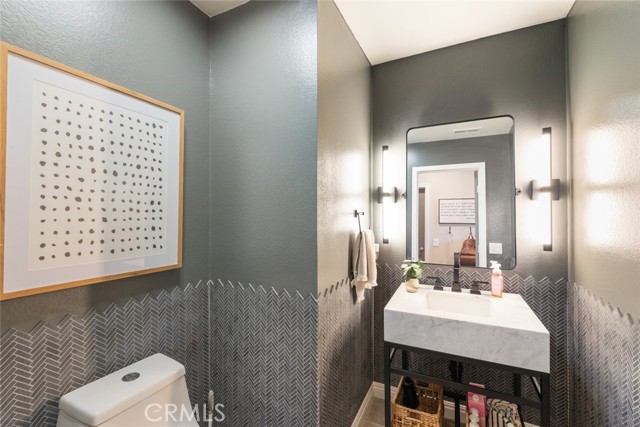 Detail Gallery Image 12 of 55 For 33032 Canopy Ln, Lake Elsinore,  CA 92532 - 4 Beds | 2/1 Baths