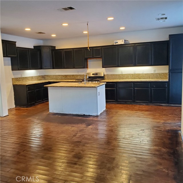12250 Freeport Drive, Victorville, CA, 92392 12250 Freeport Drive, Victorville, CA, 92392